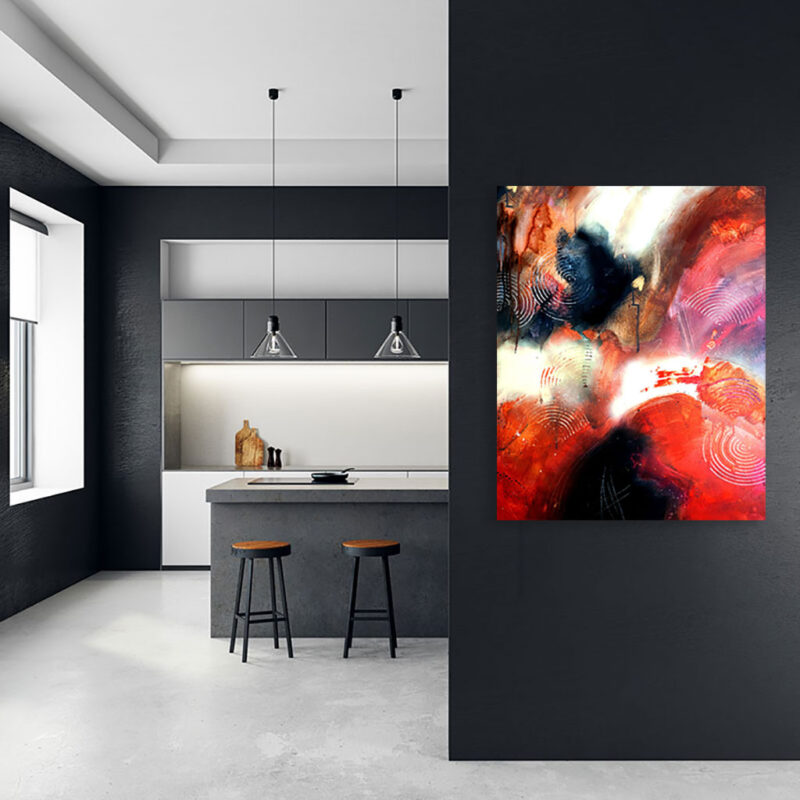 Varmt mellemstort maleri i rød - Thinking of you, Moderne køkkenindretning med kunst – mellemstort farverigt maleri placeret på en mørk endevæg ved siden af en køkkenø.
